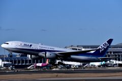 ANA 755