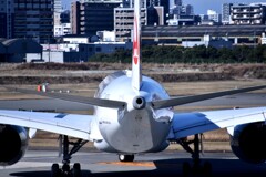 JAL 1108