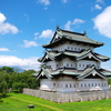 弘前城と青空