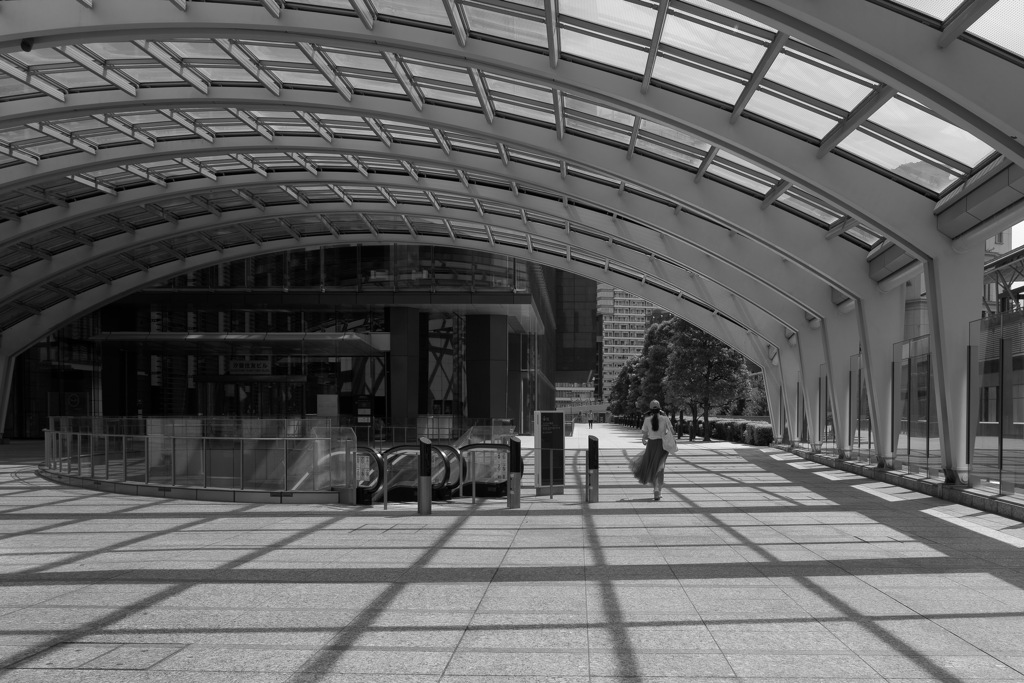 b/w2