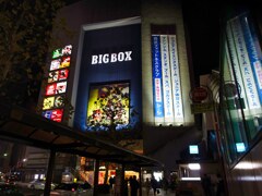 反射する夜の街⑲
