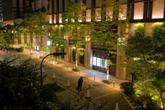 反射する夜の街513