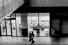 B/W