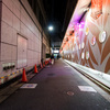 反射する夜の街438