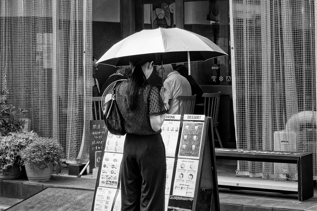 B/W