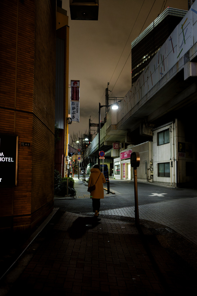 反射する夜の街543