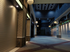 反射する夜の街112