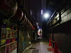 反射する夜の街55