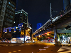 反射する夜の街91