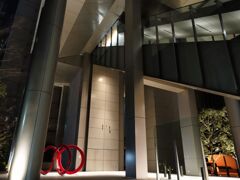 反射する夜の街93