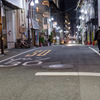 反射する夜の街483