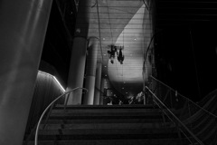 B/W