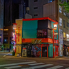反射する夜の街232