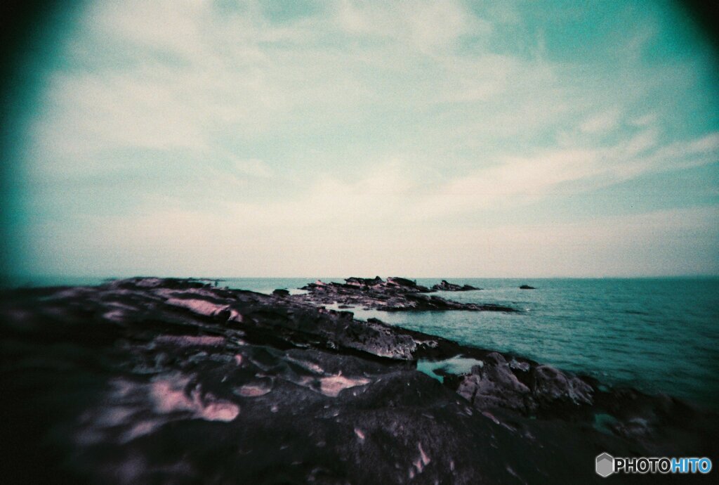 20200407_lomo_La-c+_2019LomochromePurple