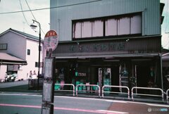 20200407_lomo_La-c+_2019LomochromePurple