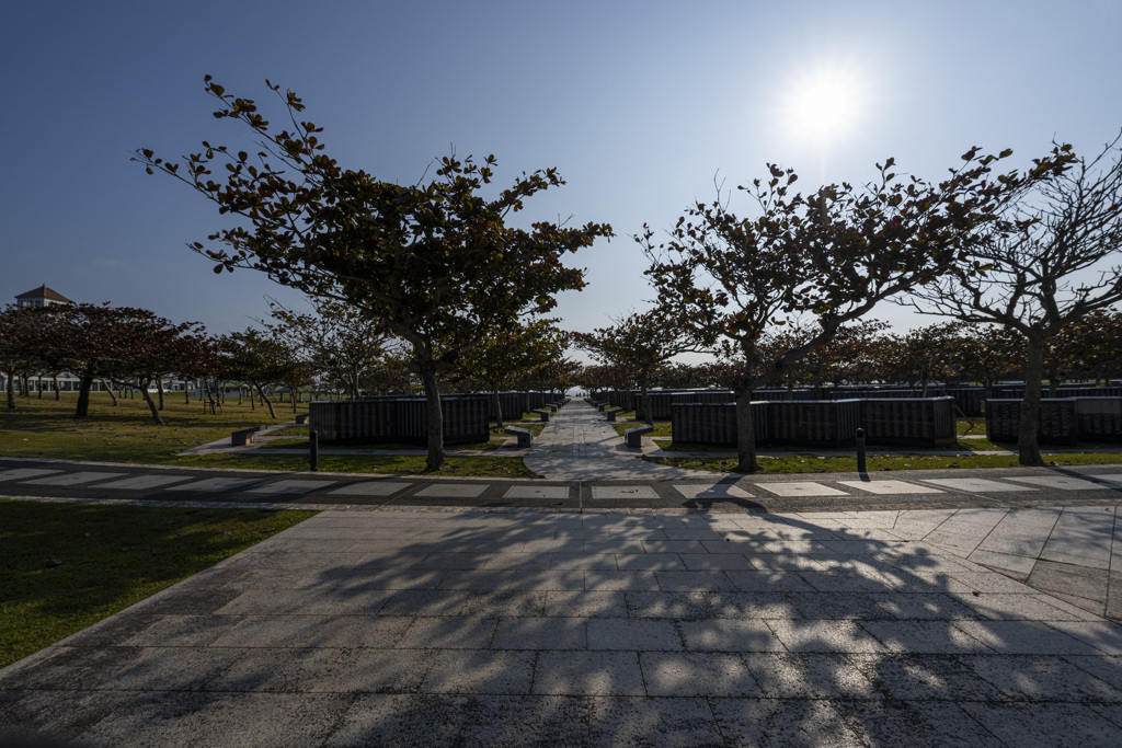 沖縄 平和祈念公園　平和の礎