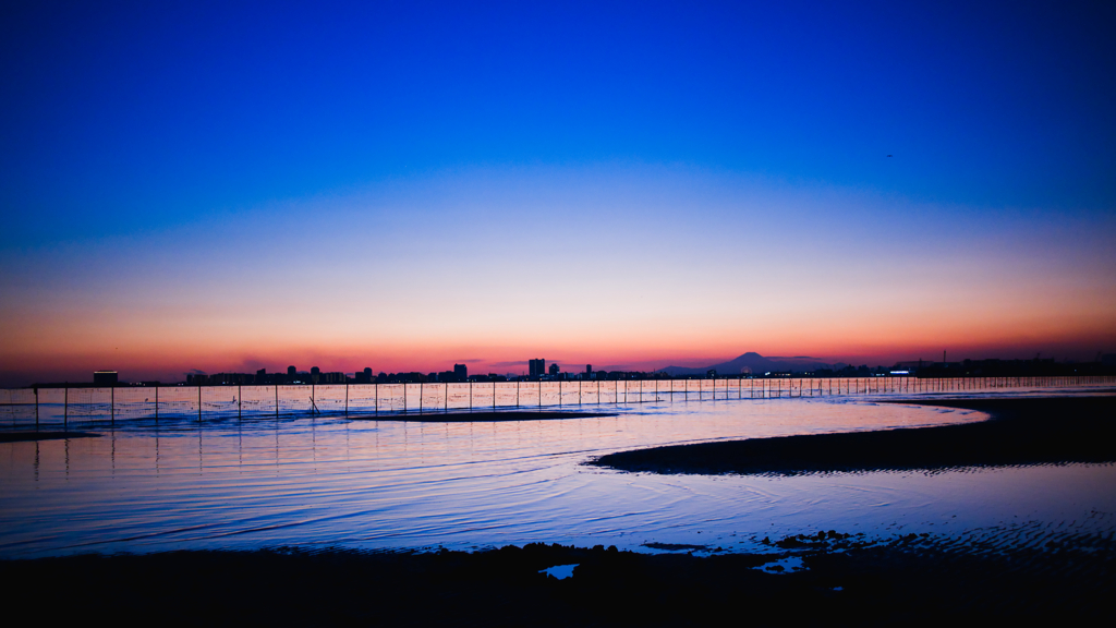 Blue-hour & 海岸