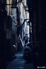 アメ横の路地裏で