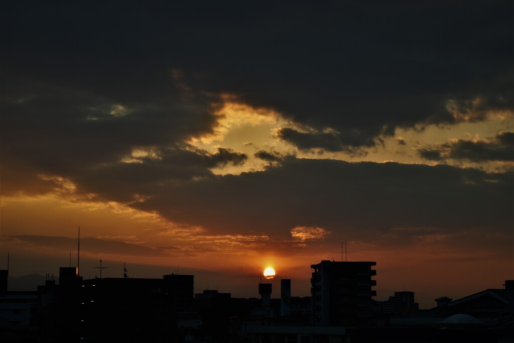 福岡の朝日