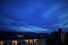 夜の青空