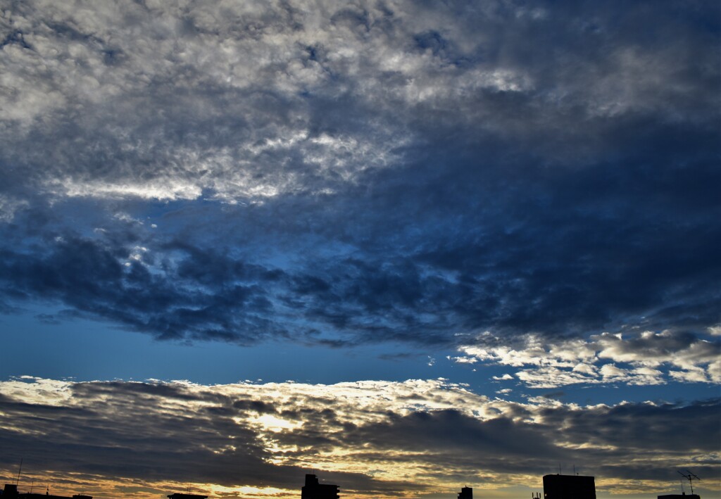 福岡の秋空
