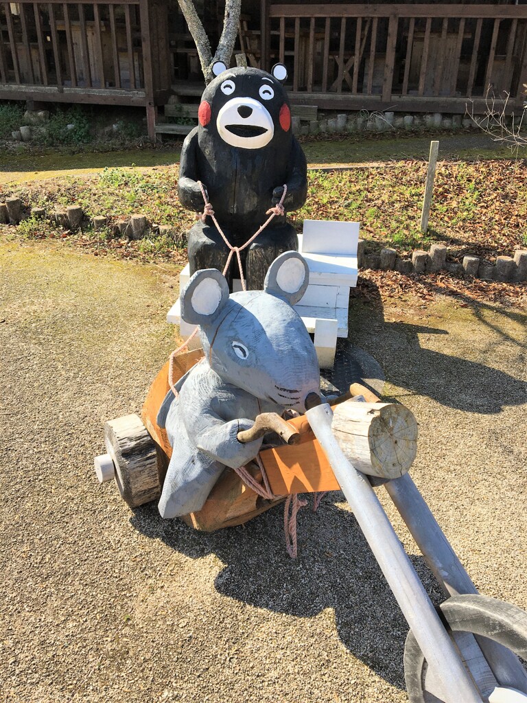 木彫りのくまモン