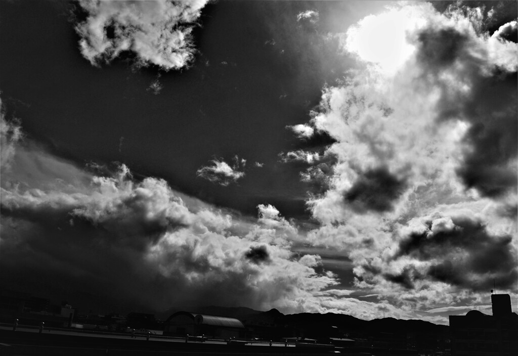 福岡の夏空
