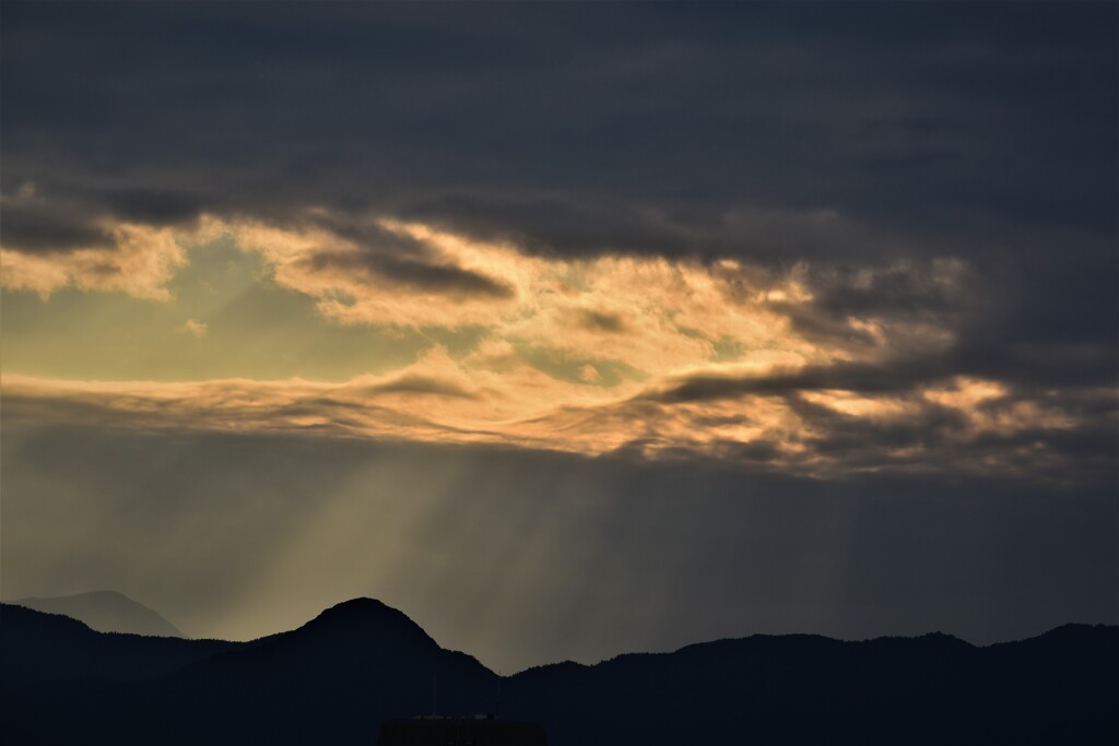 暗い雲の福岡