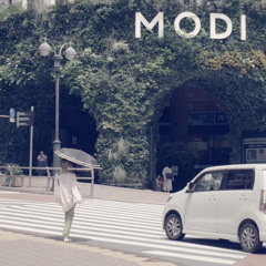 渋谷MODI前