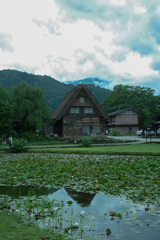 曇天の白川郷