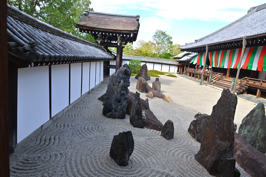 侘び寂び（東福寺の本坊庭園 八相の庭 南庭２）