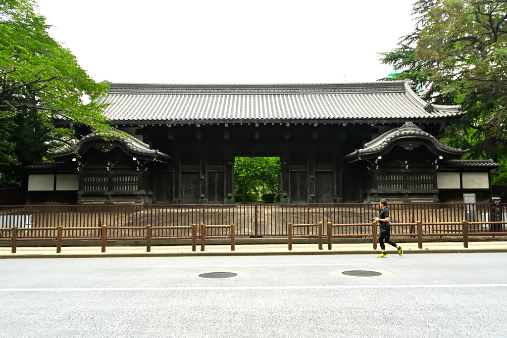 旧因州池田屋敷表門（上野）２