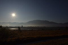 甲州・富士川沿いの朝