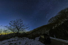 真冬の星空と大三角（日光いろは坂）