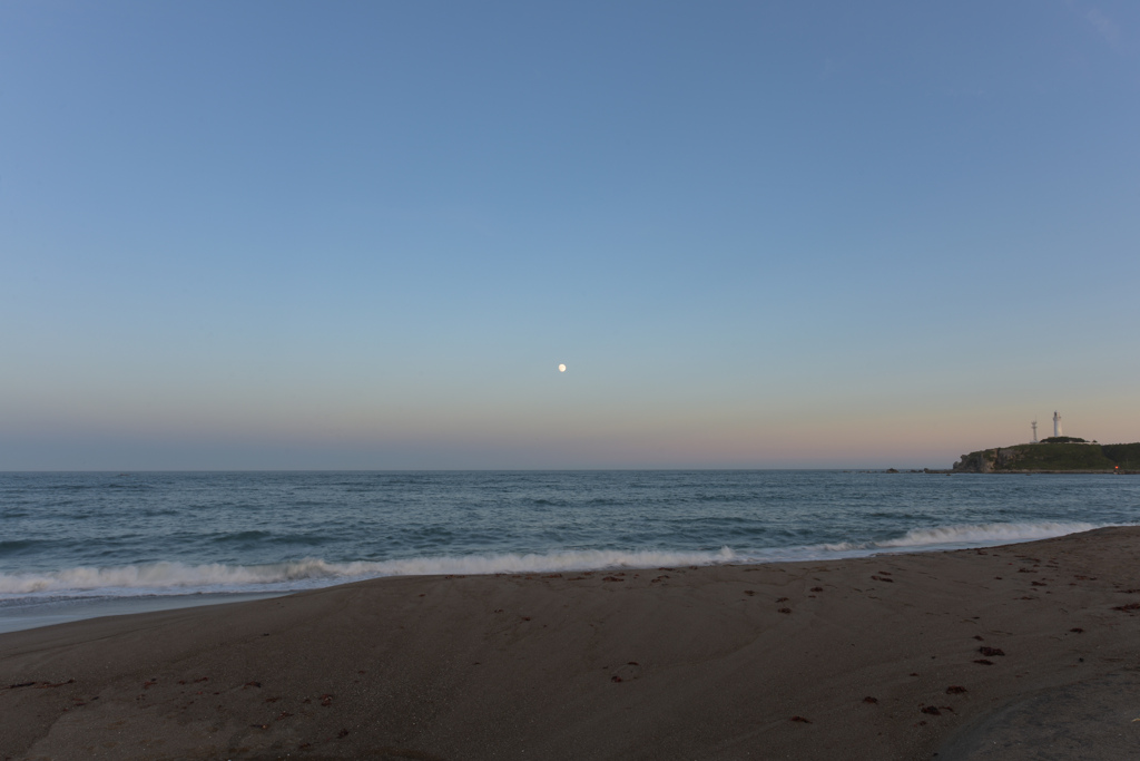 君ヶ浜の夕べ