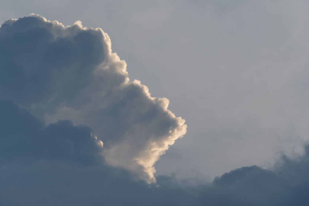 夏雲４