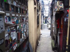 ゴールデン街2