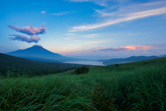 吊るし雲と富士山