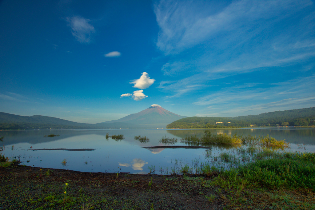 青い空と富士山