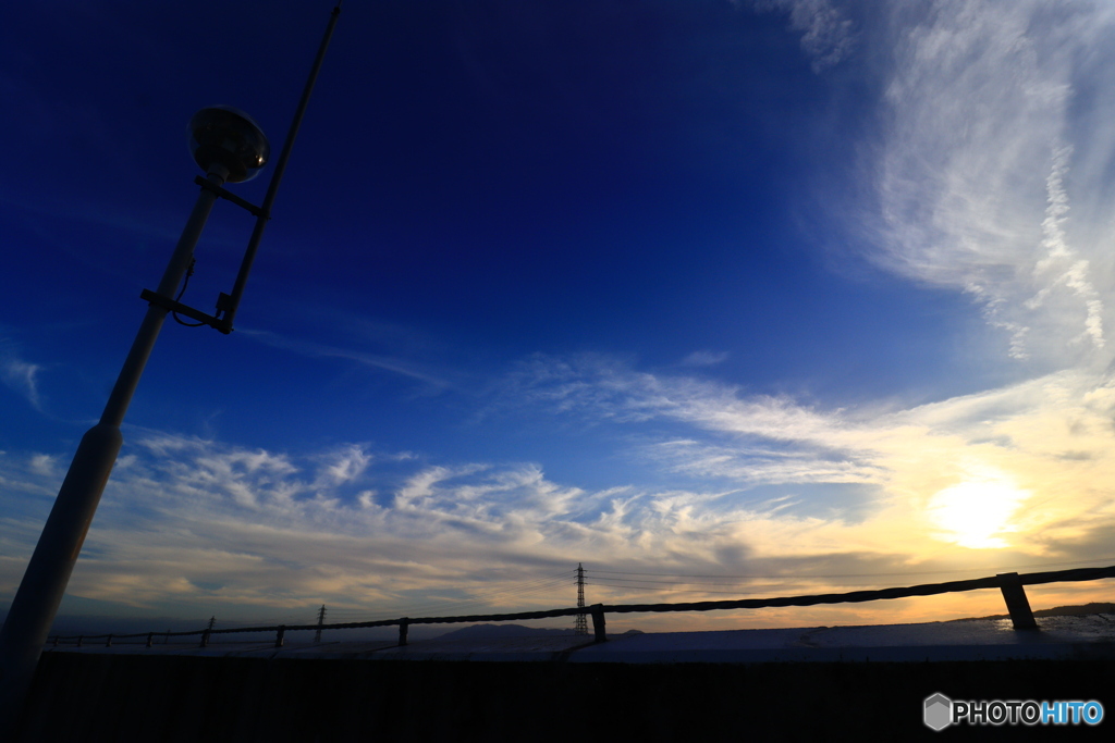 １０月２０日の空　１６時３２分