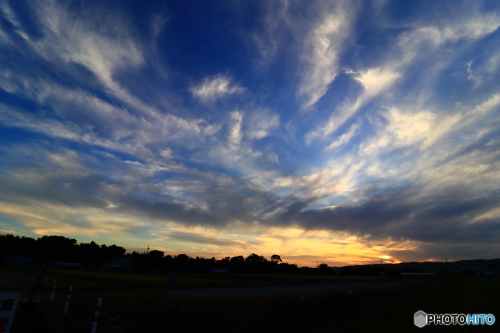１０月２０日の空　１７時４分