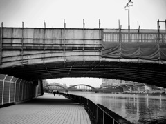 ある朝の隅田川