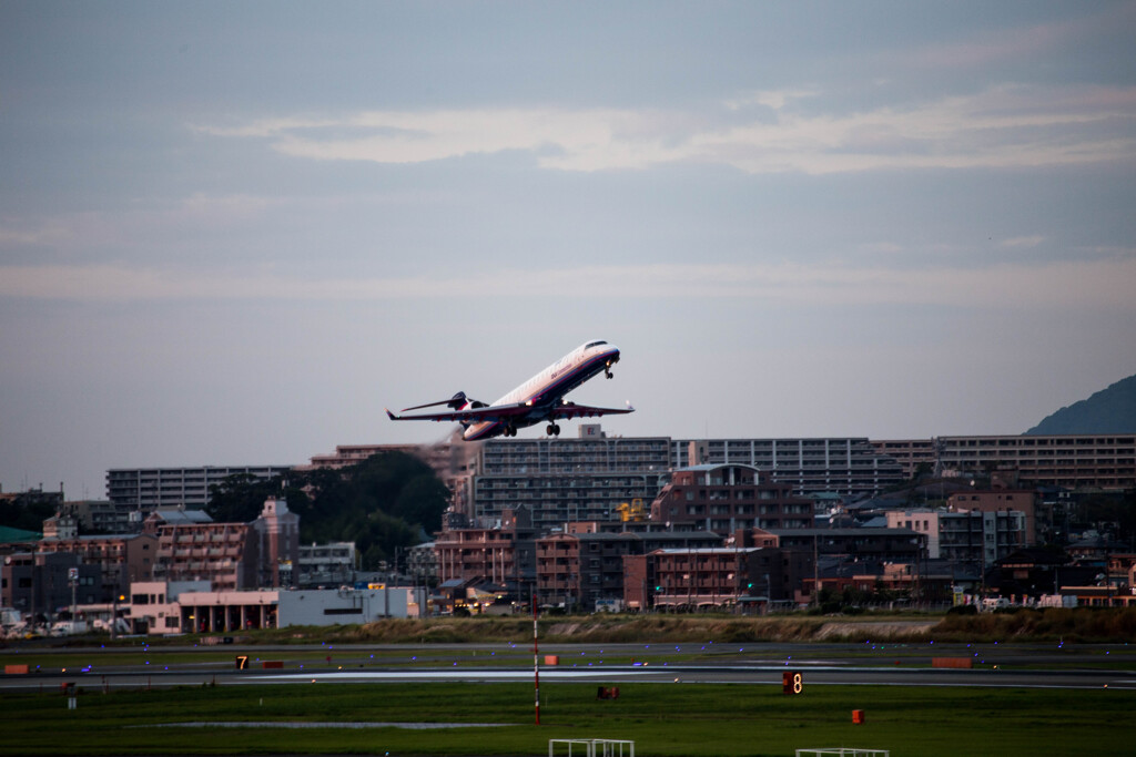 福岡空港　飛行機撮り1_20211010