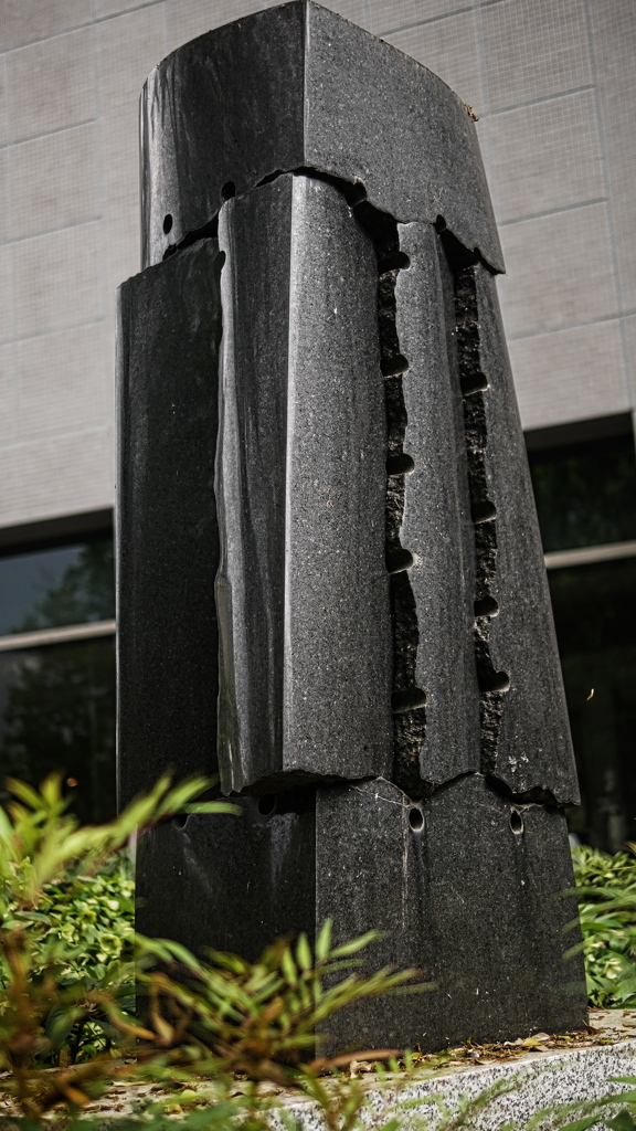 モニュメント1