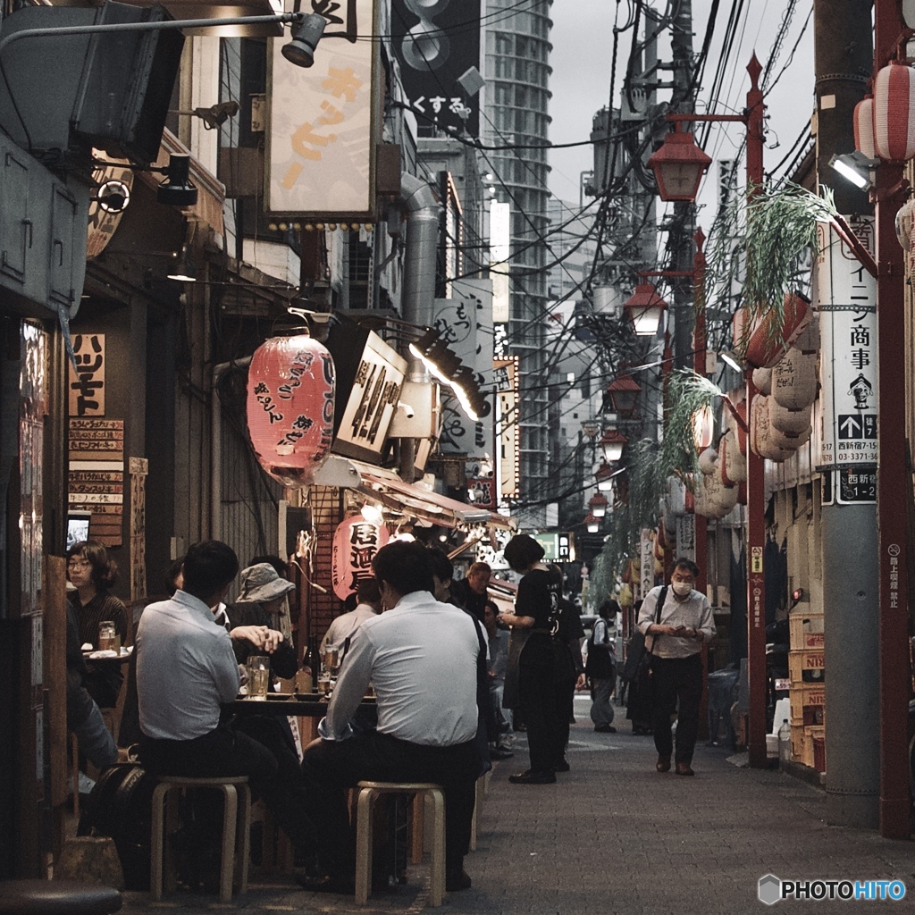D7AE72A5-0738-4F37-B30C-7CB2C153DD12