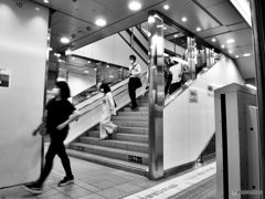 7E870C03-912E-4832-83CF-F052B976CC43