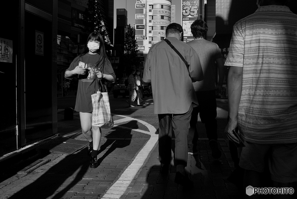 7791D547-60DE-437E-A3FA-B38A3656B000