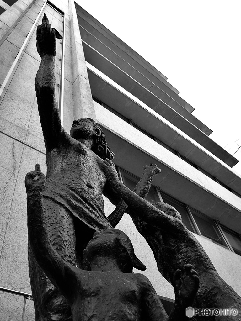 何、何、上何、少年、手！