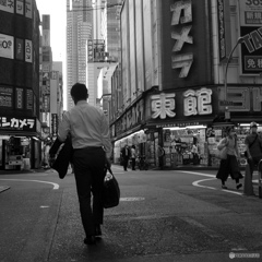 77056B4F-9167-456B-90BF-158053852683