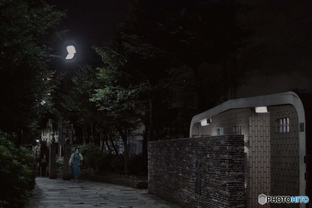 FCDF18FB-2931-457F-95A3-263A63E781C7